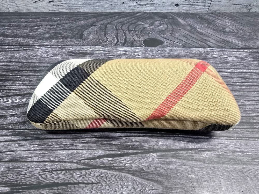 Authentic Burberry Nova Check Plaid Clamshell Hard Eyeglass Sunglasses Case